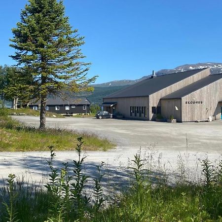 Skoghus Vandrarhem Silsand Exteriör bild