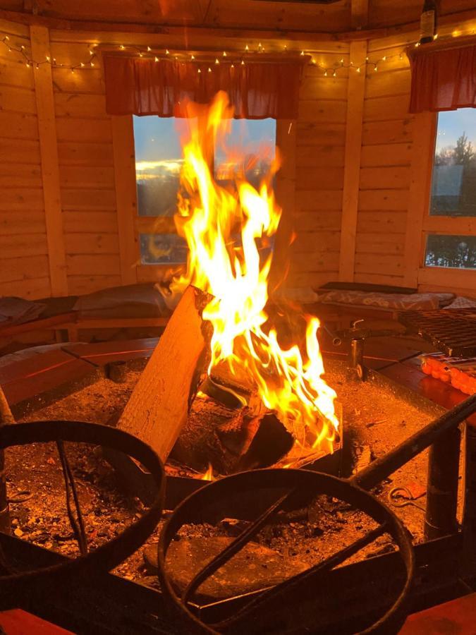 Skoghus Vandrarhem Silsand Exteriör bild