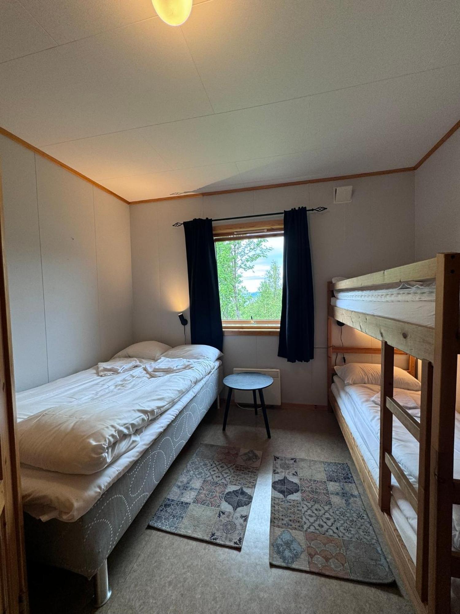 Skoghus Vandrarhem Silsand Exteriör bild
